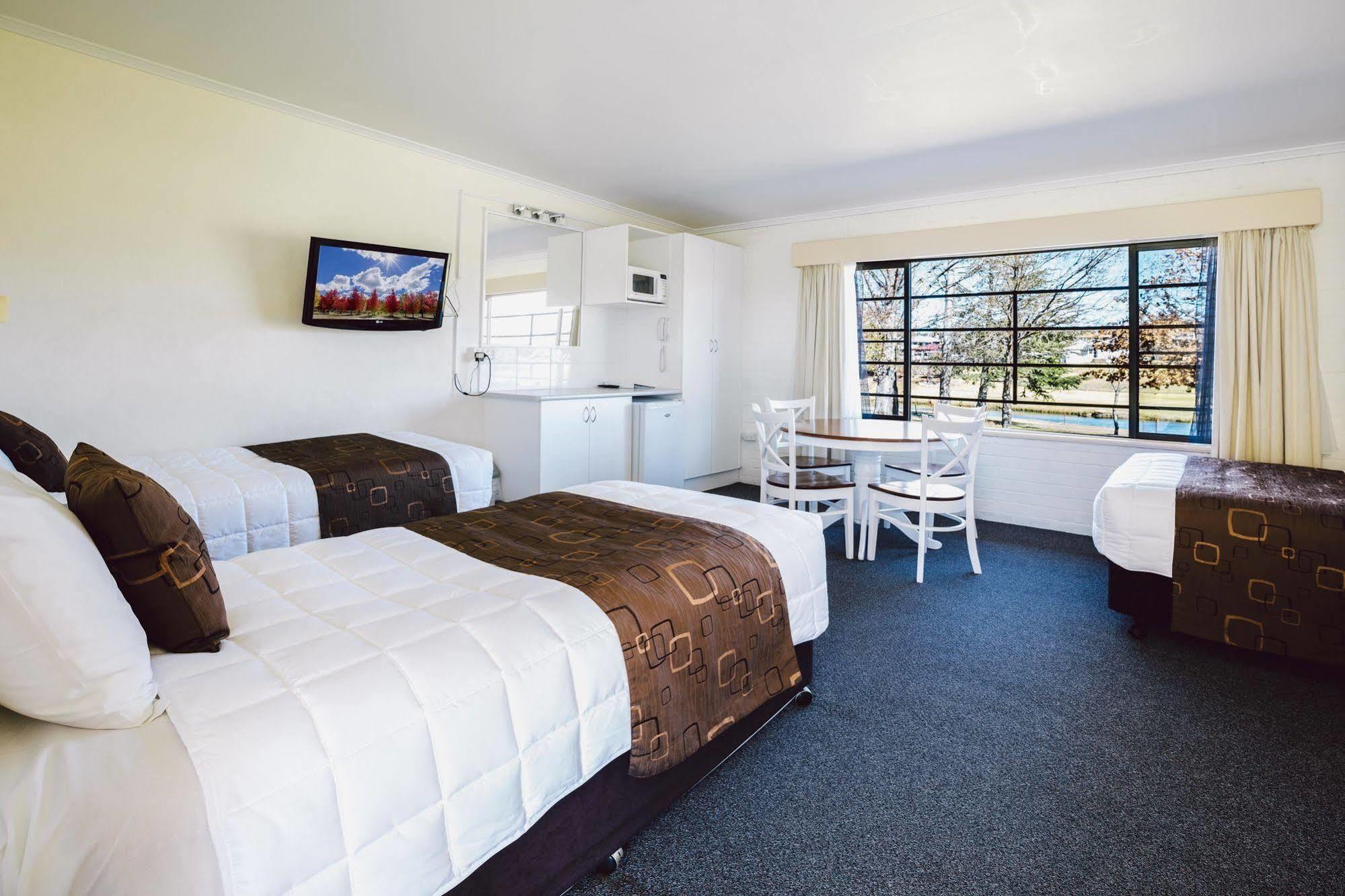 Boulevard Motel Stanthorpe Buitenkant foto