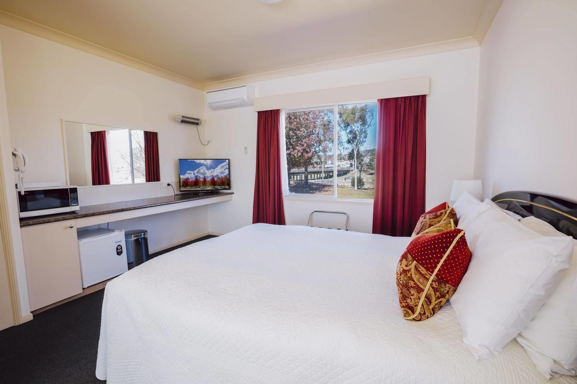 Boulevard Motel Stanthorpe Buitenkant foto