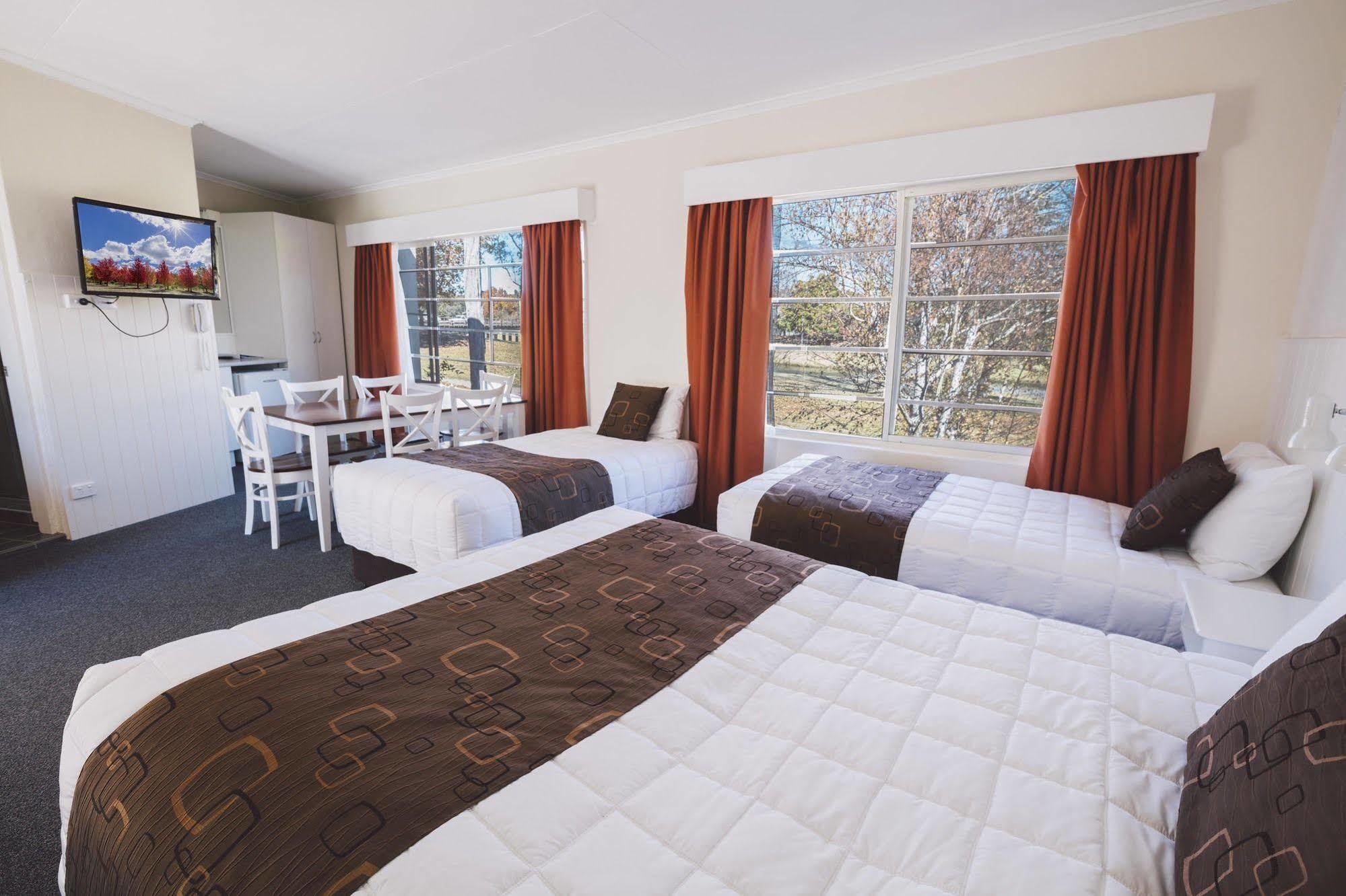 Boulevard Motel Stanthorpe Buitenkant foto