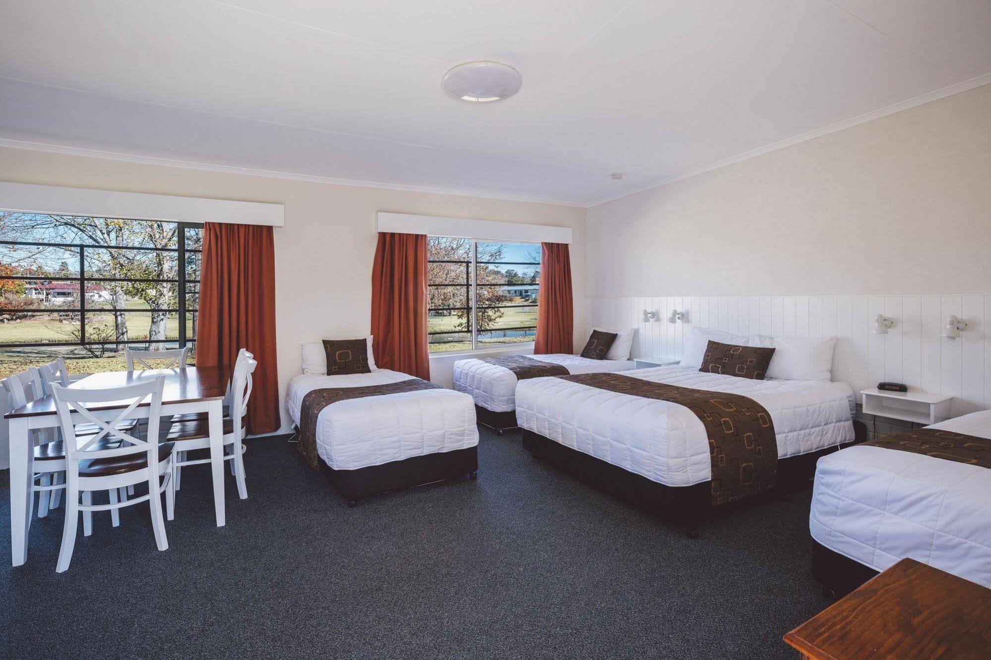 Boulevard Motel Stanthorpe Buitenkant foto